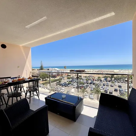Ocean View 3 By Homing Appartement