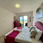 Ocean View 3 By Homing