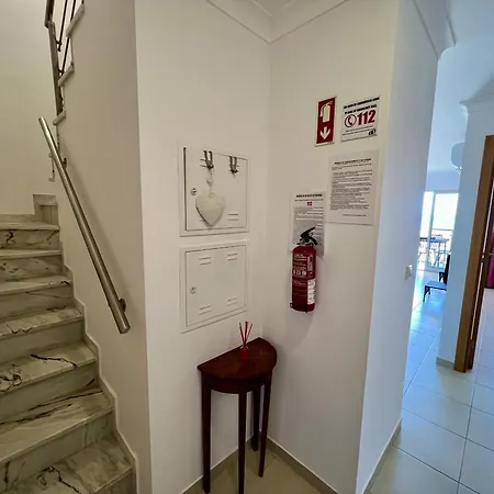 Ocean View 3 By Homing Apartament